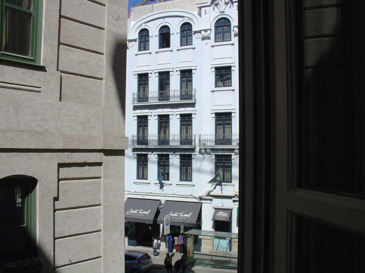 Downtown Historical Apartment Порту Екстер'єр фото