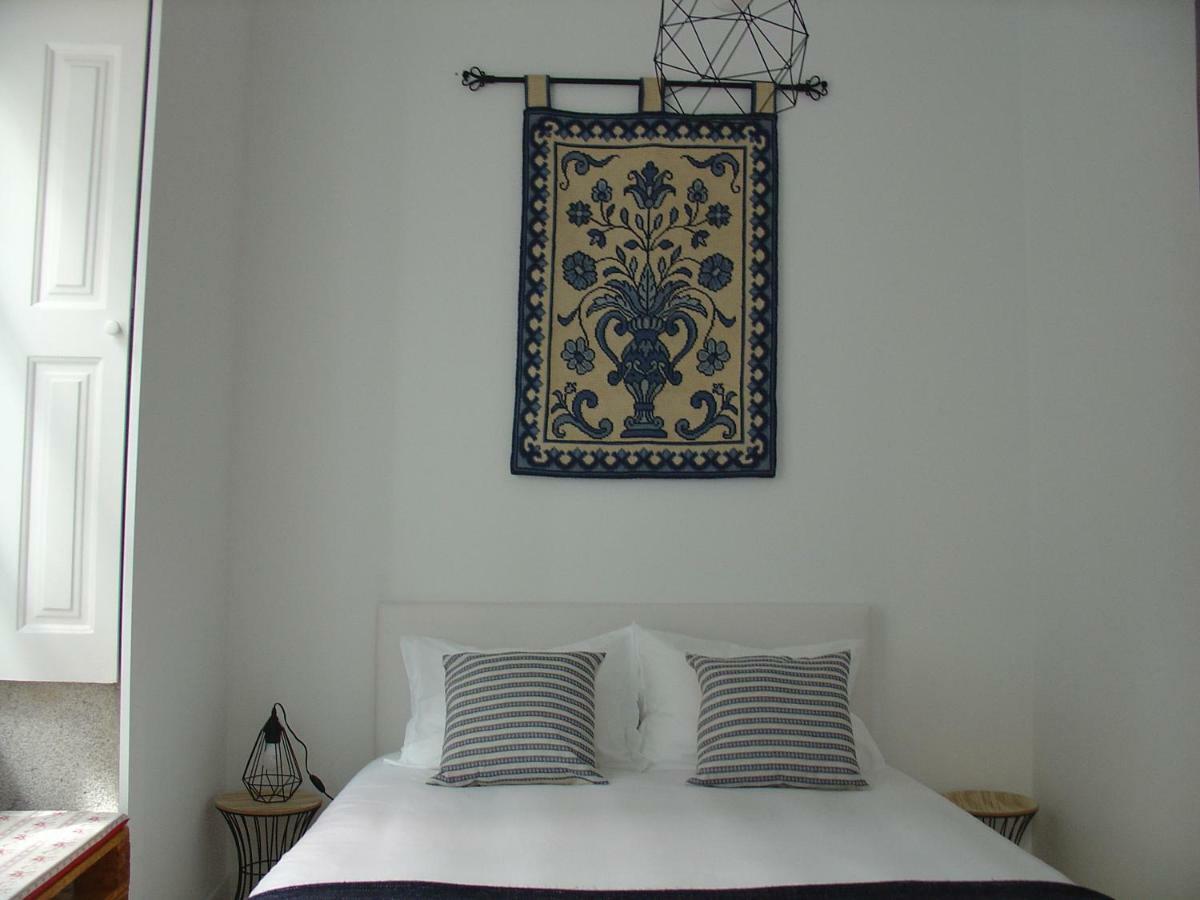 Downtown Historical Apartment Порту Екстер'єр фото