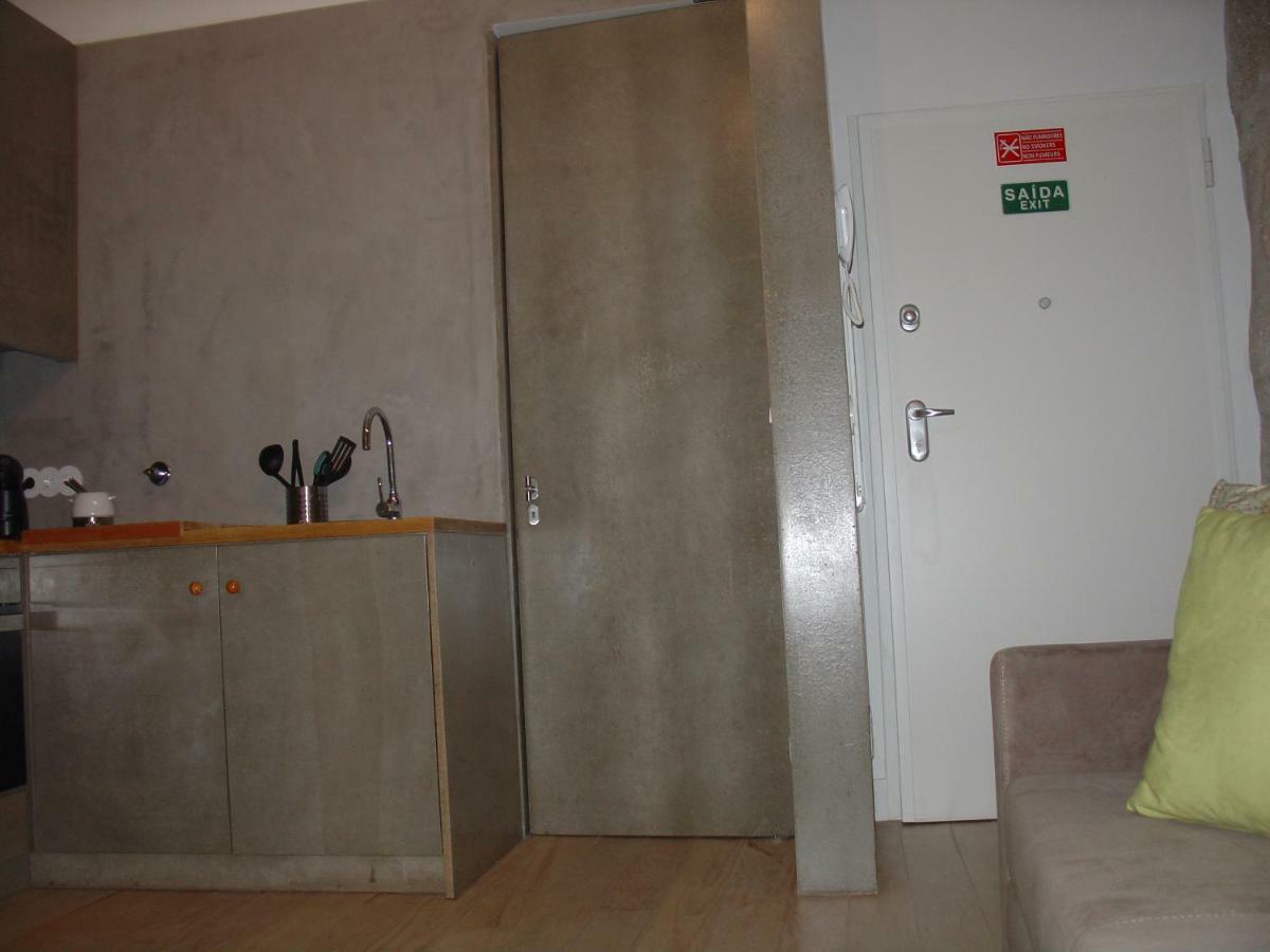Downtown Historical Apartment Порту Екстер'єр фото