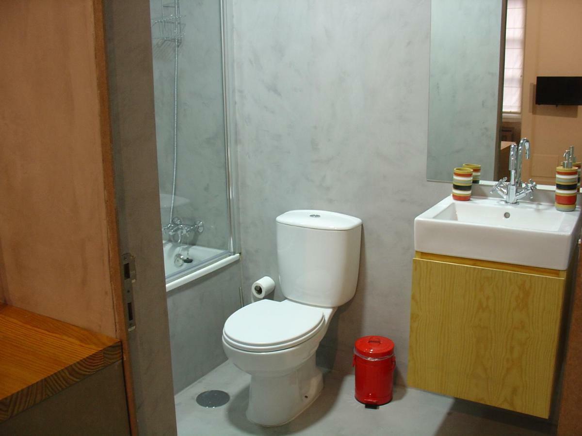 Downtown Historical Apartment Порту Екстер'єр фото
